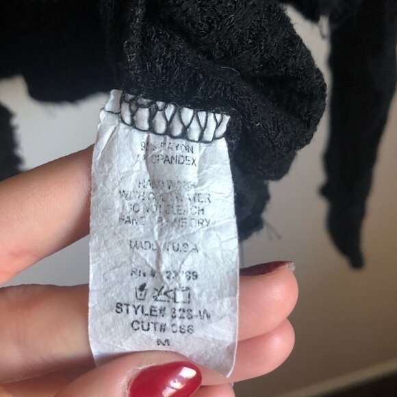 OOTDFash Black Button-Up Cardigan Sweater – Size M - Picture 5 of 5